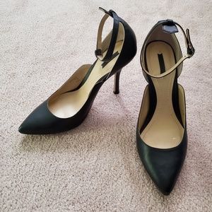 Max Studio Teran heels